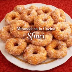 Sfince siciliani ricetta originale: dolcetti fritti e zuccherati, un classico della tradizione.