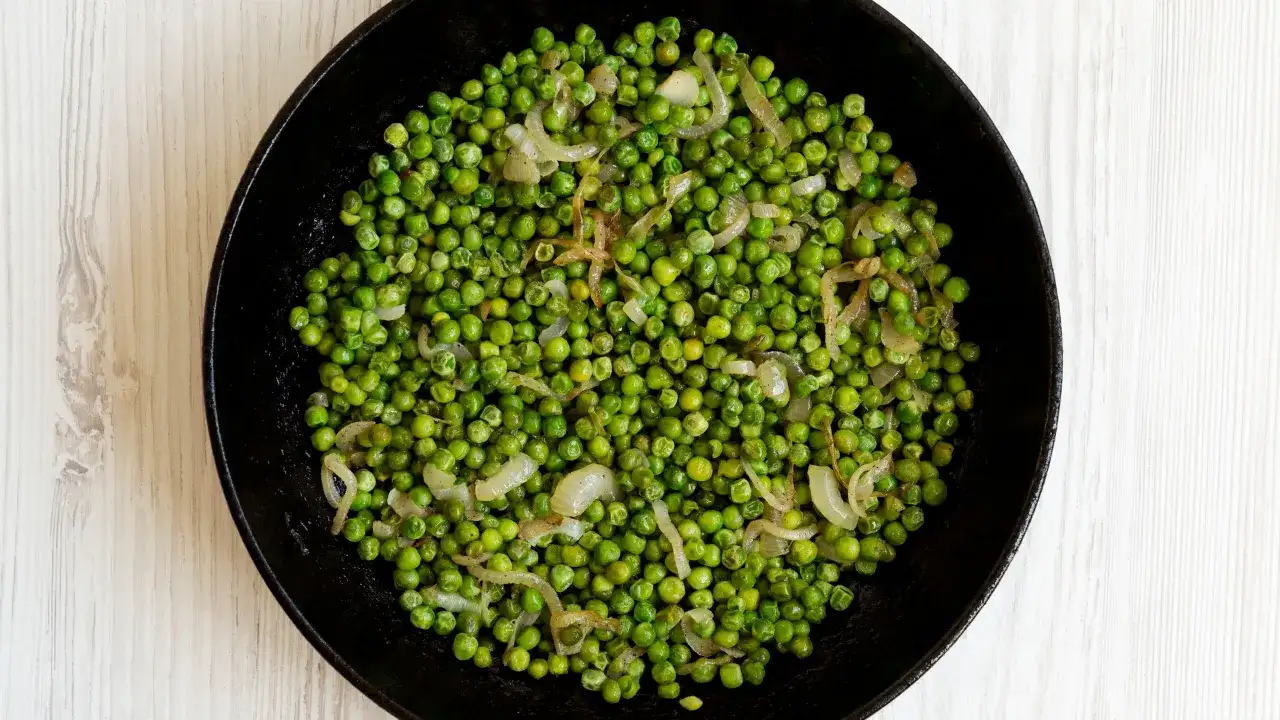 Piselli in padella perfetti - La ricetta che non sbaglia mai